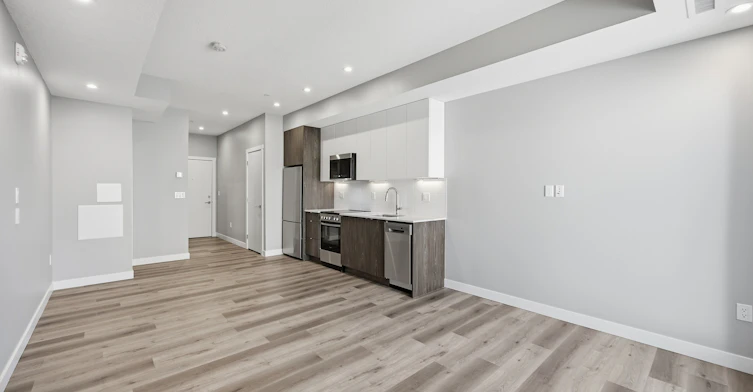 311-11041 86 Avenue, Edmonton, AB, T6G 2B8 - 4