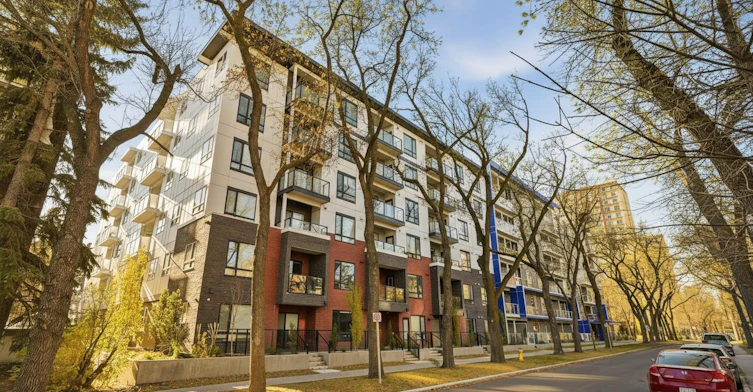 420-11041 86 Avenue, Edmonton, AB, T6G 2B8 - 5