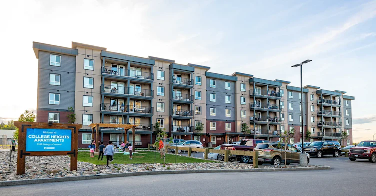 5940 Stringer Crescent, Prince George, BC, V2N 0H9 - 2