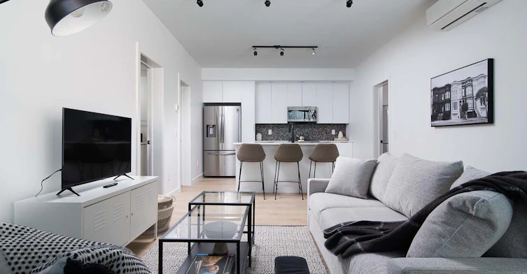 2240 33 Avenue Southwest, Calgary, AB, T2T 1Z8 - 5