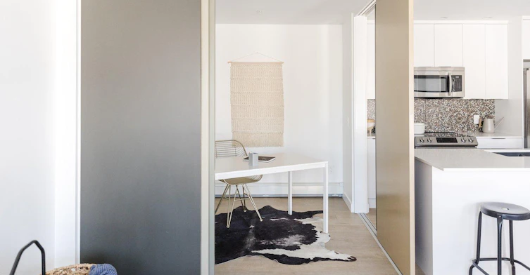 2240 33 Avenue Southwest, Calgary, AB, T2T 1Z8 - 10