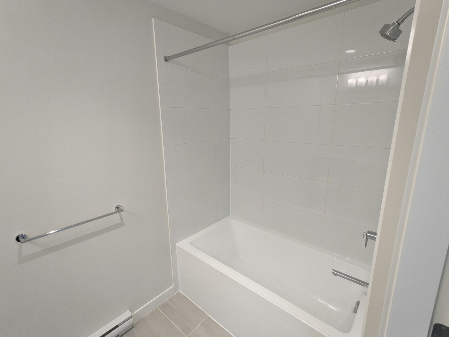 516-6438 Byrnepark Drive, Burnaby, BC, V3N 0J1 - 14