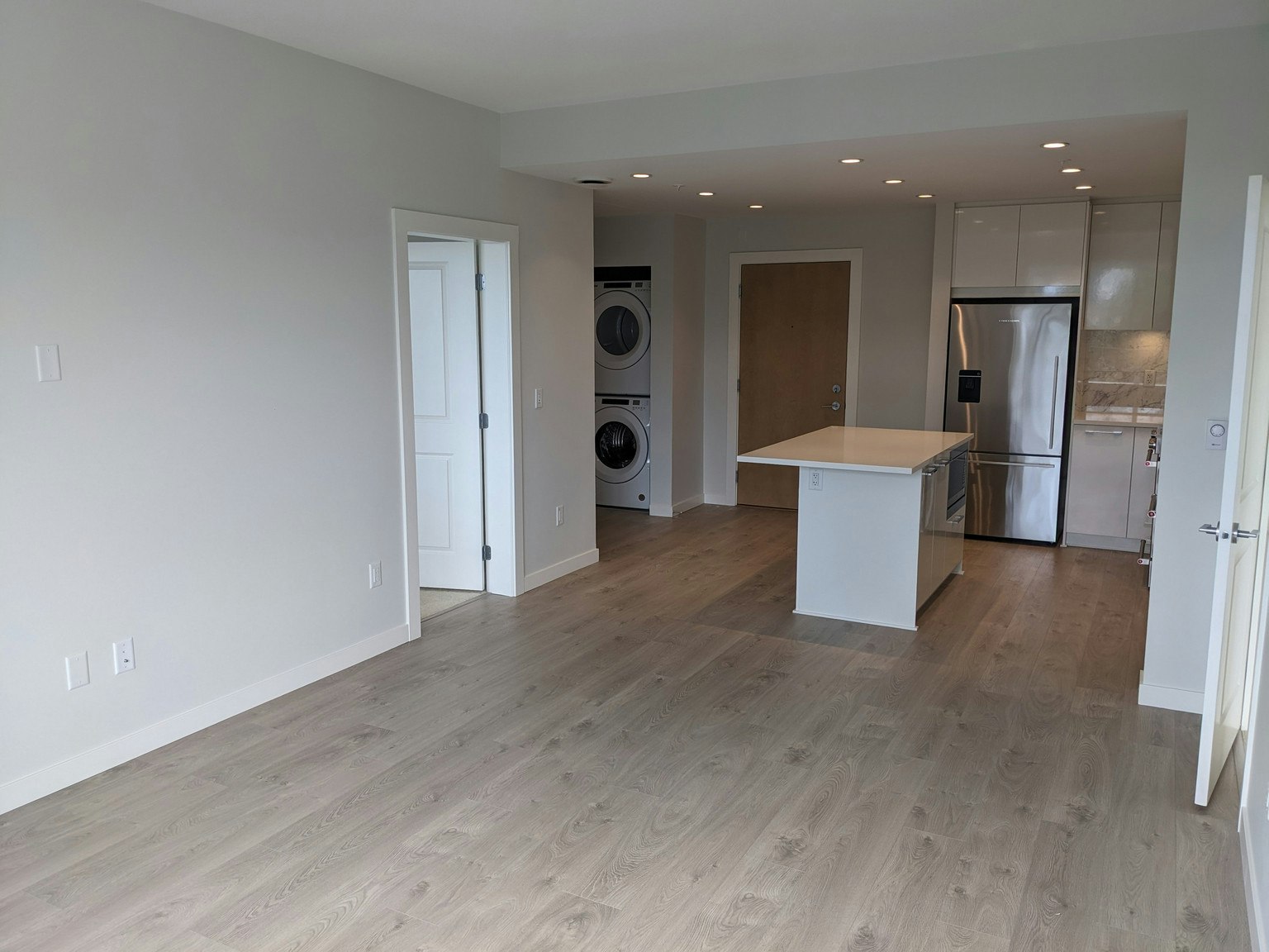 516-6438 Byrnepark Drive, Burnaby, BC, V3N 0J1 - 7