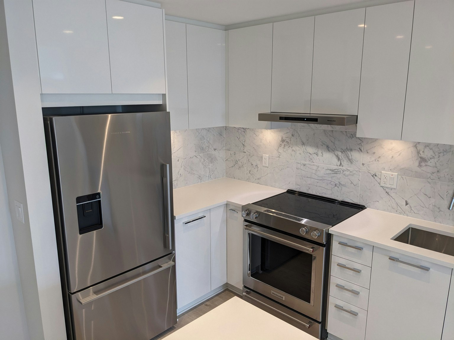 516-6438 Byrnepark Drive, Burnaby, BC, V3N 0J1 - 3