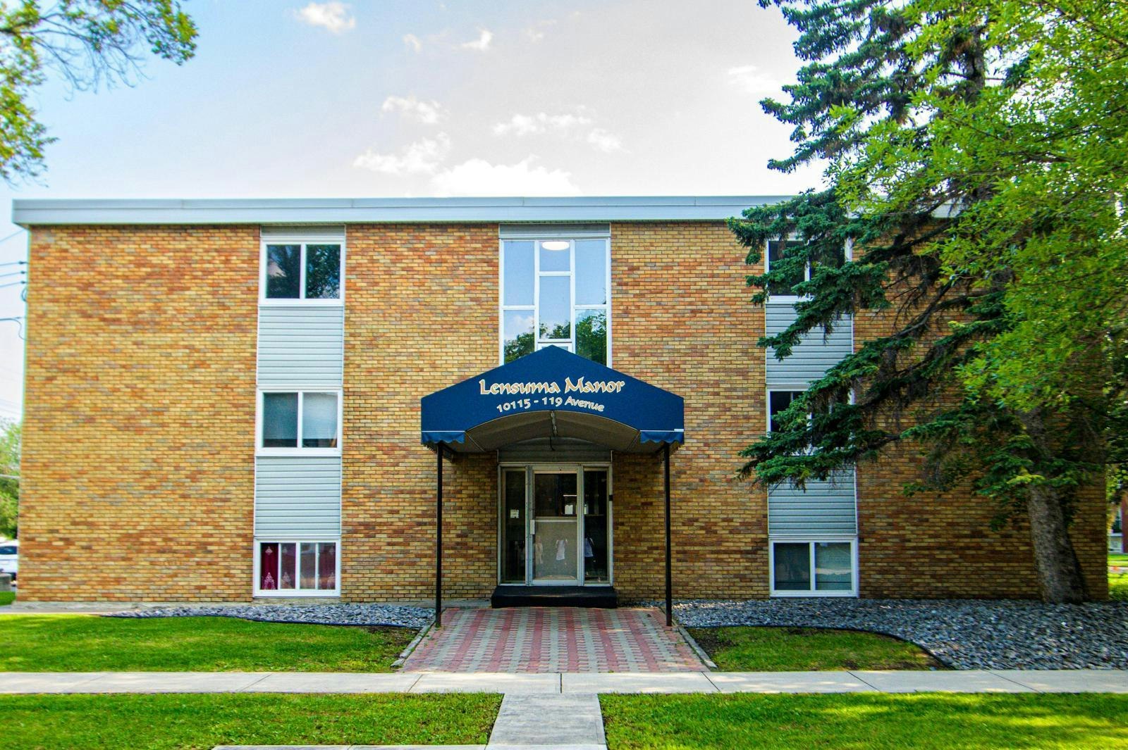 102-10115 119 Avenue, Edmonton, AB, T6E 5Z7 - 10