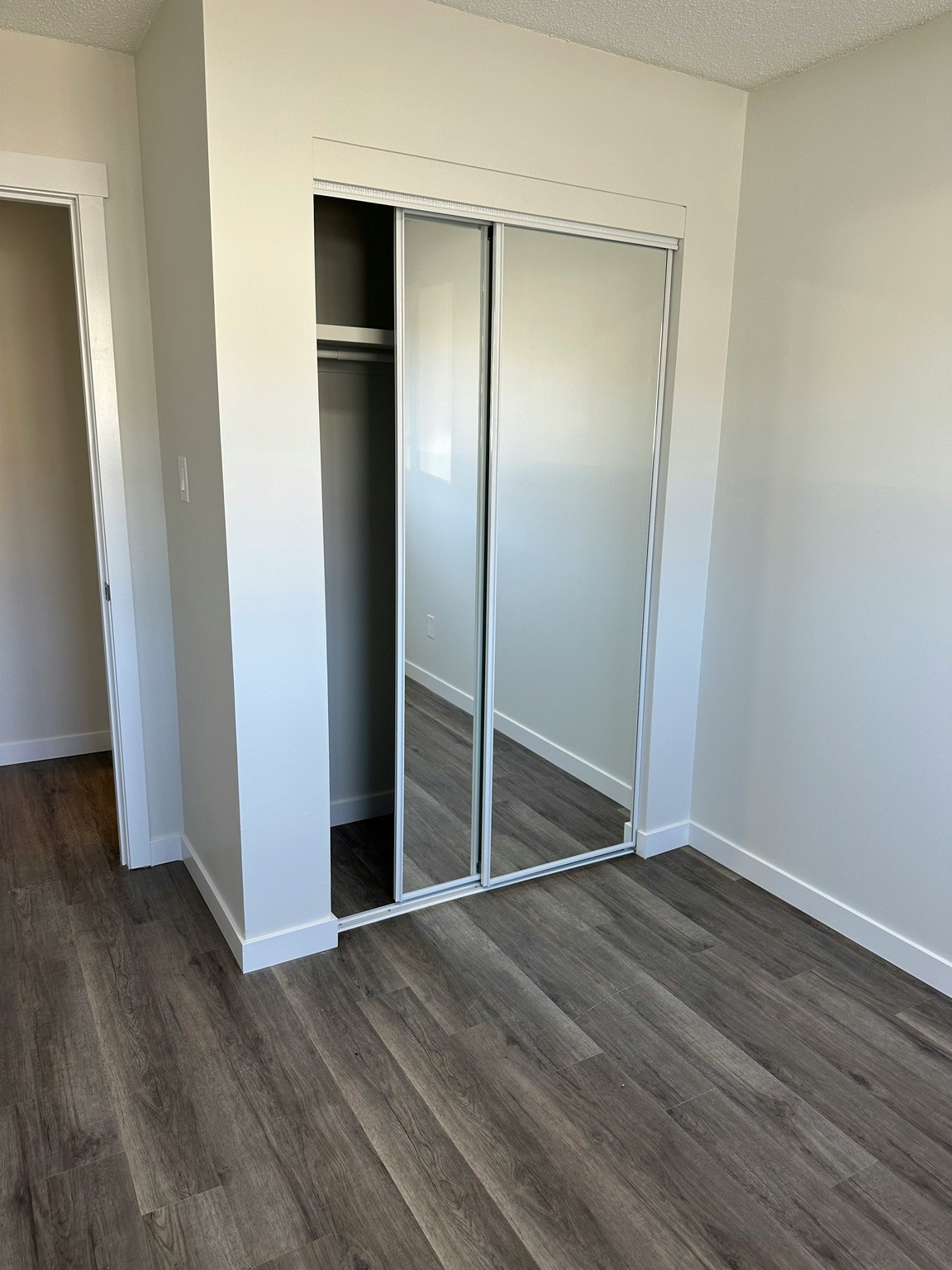 102-10115 119 Avenue, Edmonton, AB, T6E 5Z7 - 12