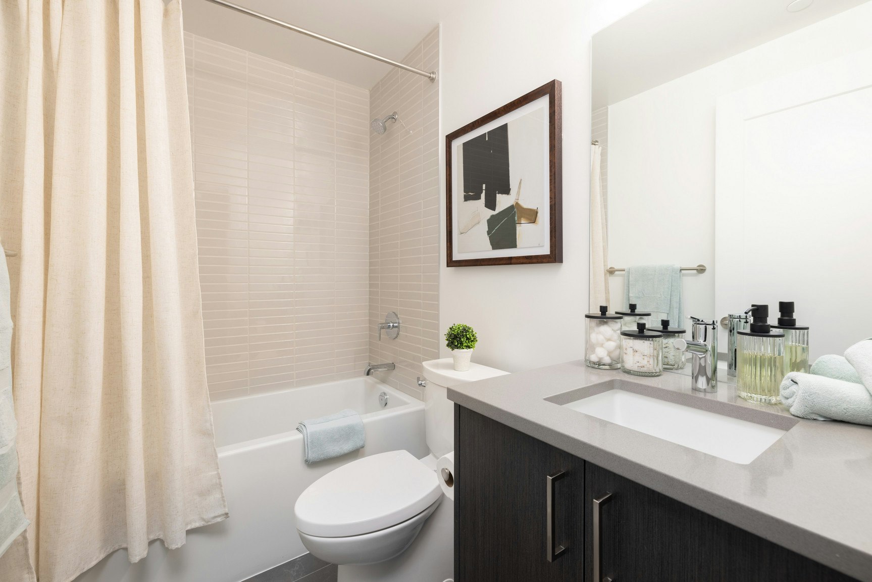7 Grosvenor Street, Toronto, ON, M4Y 0E2 - 35