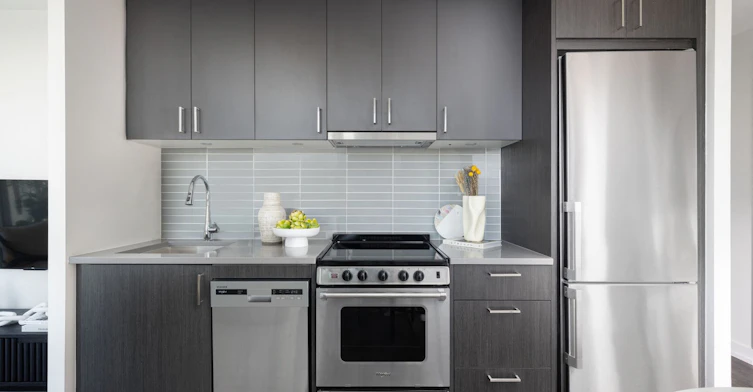 7 Grosvenor Street, Toronto, ON, M4Y 0E2 - 4