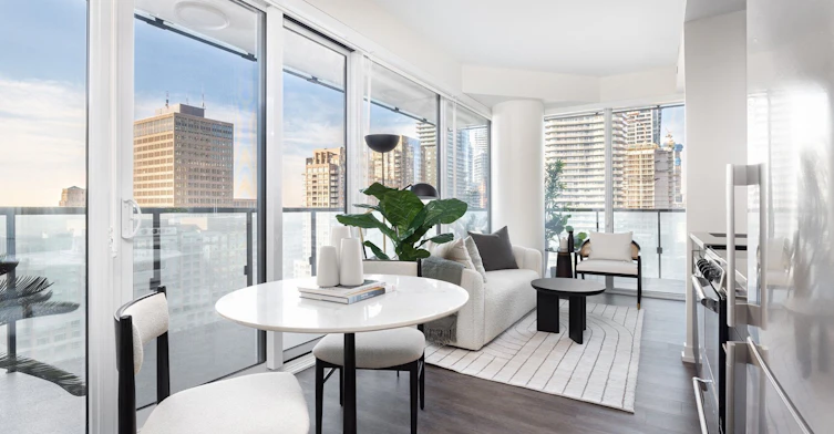 7 Grosvenor Street, Toronto, ON, M4Y 0E2 - 3