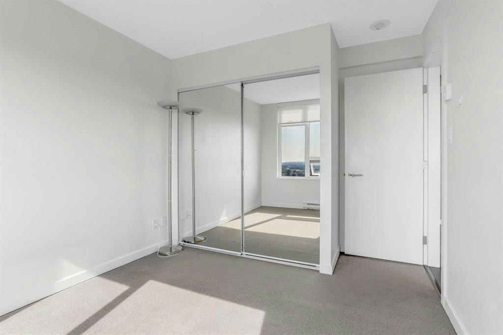 5665 Boundary Road, Vancouver, BC, V5R 0E4 - 9