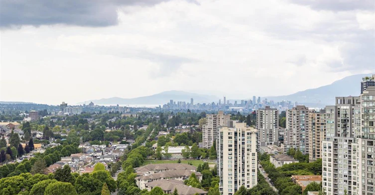 5665 Boundary Road, Vancouver, BC, V5R 0E4 - 2