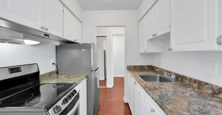 435 Ash Street, New Westminster, BC, V3M 3N2 - 7