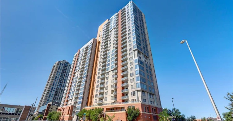 1053 10 Street SW, Calgary, AB, T2R 1S6