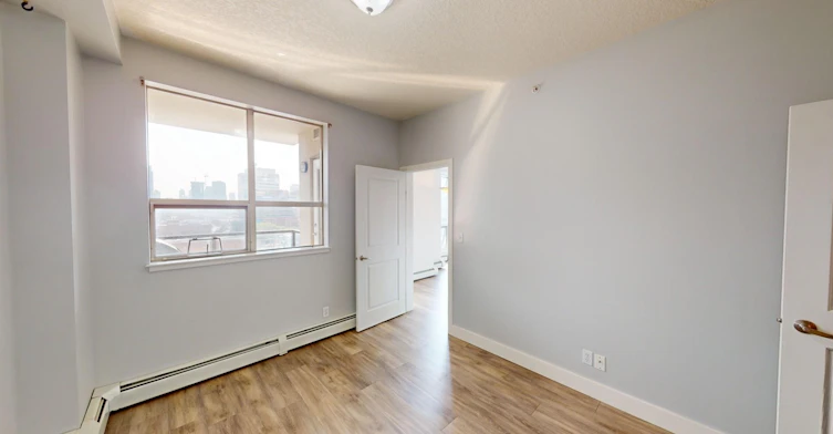 1053 10 Street SW, Calgary, AB, T2R 1S6 - 11