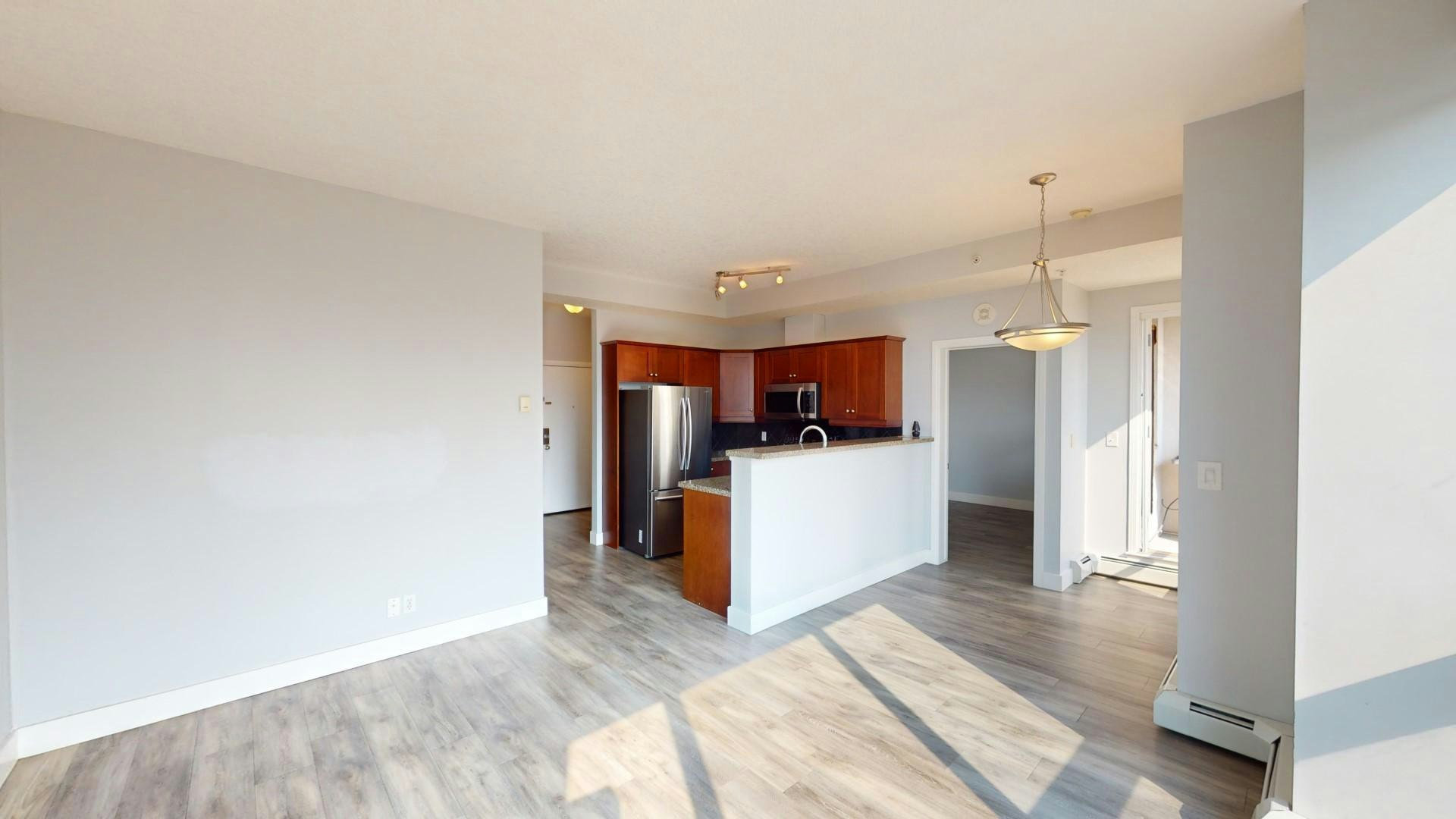 1053 10 Street SW, Calgary, AB, T2R 1S6 - 3