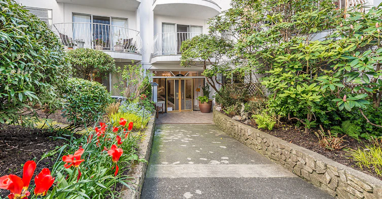 0101-1233 Fairfield Road, Victoria, BC, V8V 3B4 - 3