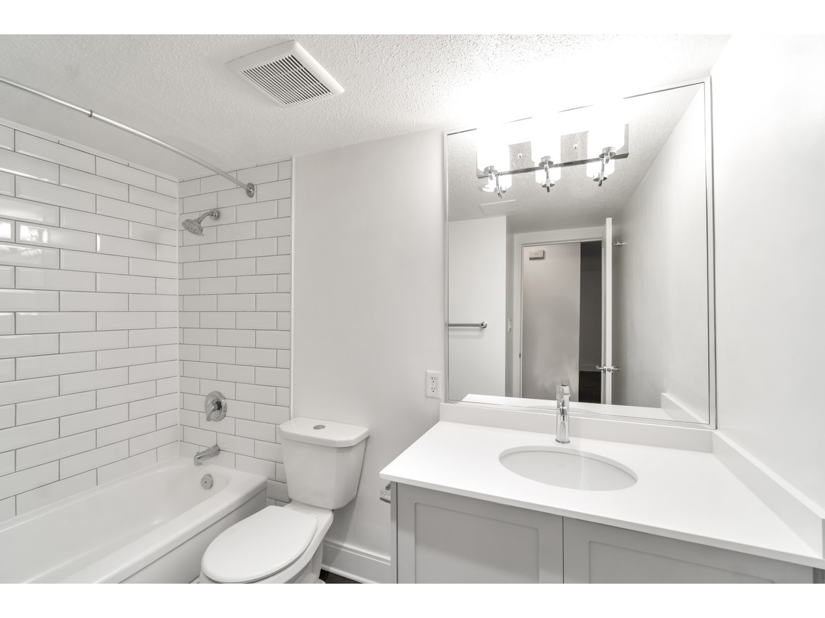 0308-1233 Fairfield Road, Victoria, BC, V8V 3B4 - 4