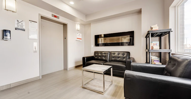 6 Kingsview Road SE, Airdrie, AB, T4A 0W1 - 24