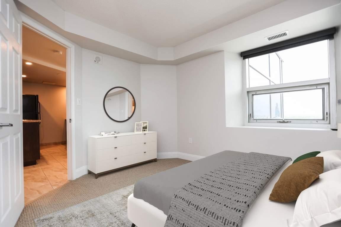 160 Smith Street, Winnipeg, MB, R3C 0K8 - 14