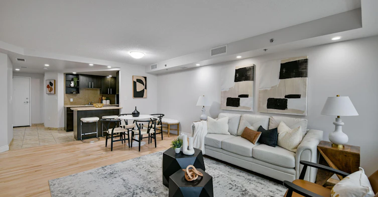160 Smith Street, Winnipeg, MB, R3C 0K8 - 8