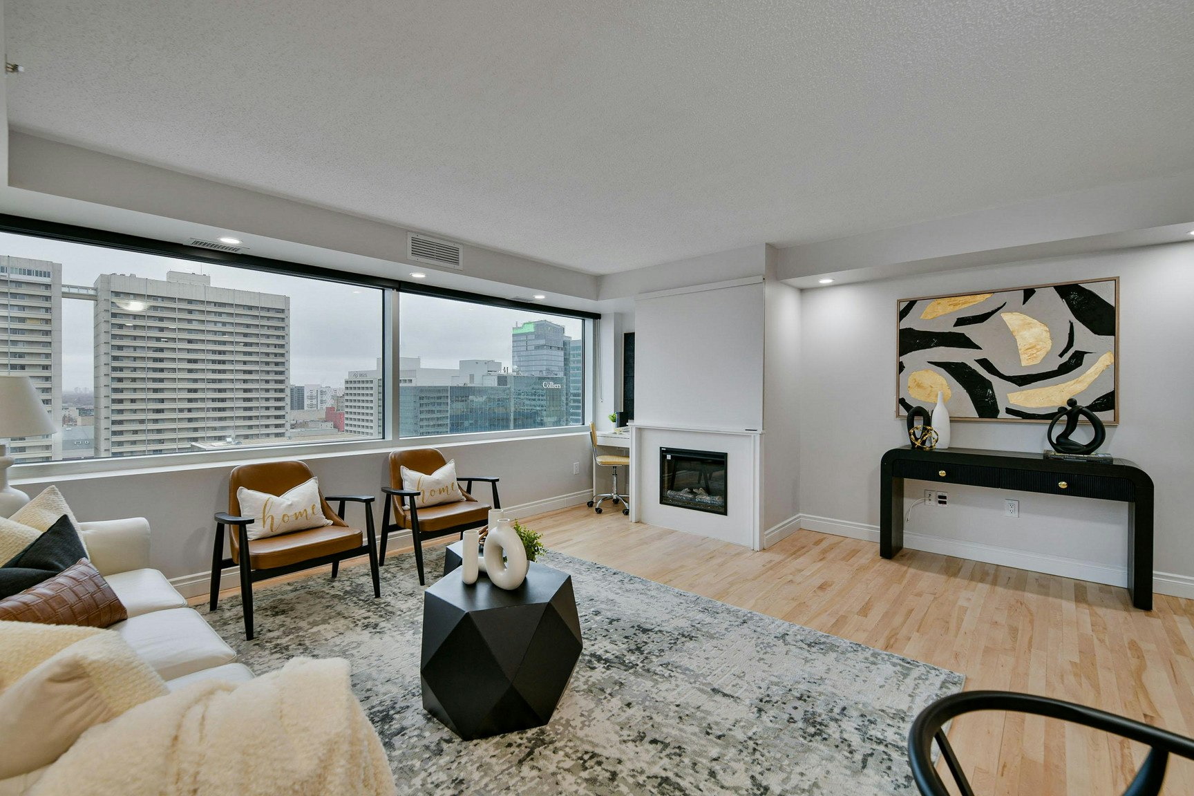 160 Smith Street, Winnipeg, MB, R3C 0K8 - 7
