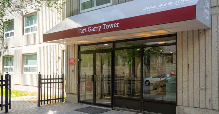 70 Garry Street, Winnipeg, MB, R3C 3J9 - 2