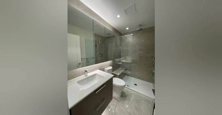 606-5608 Berton Avenue, Vancouver, BC, V6S 0M6 - 6