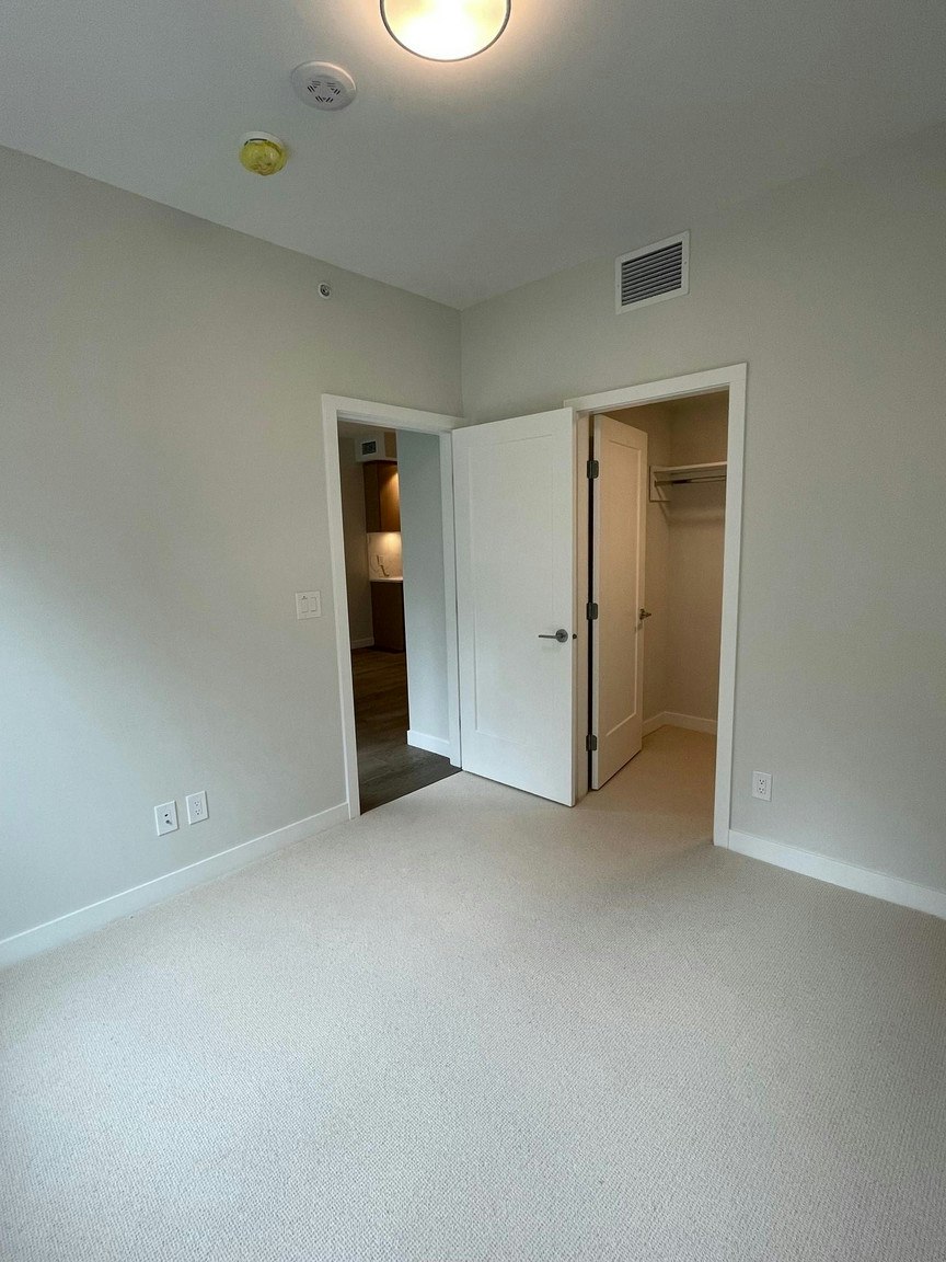 606-5608 Berton Avenue, Vancouver, BC, V6S 0M6 - 10