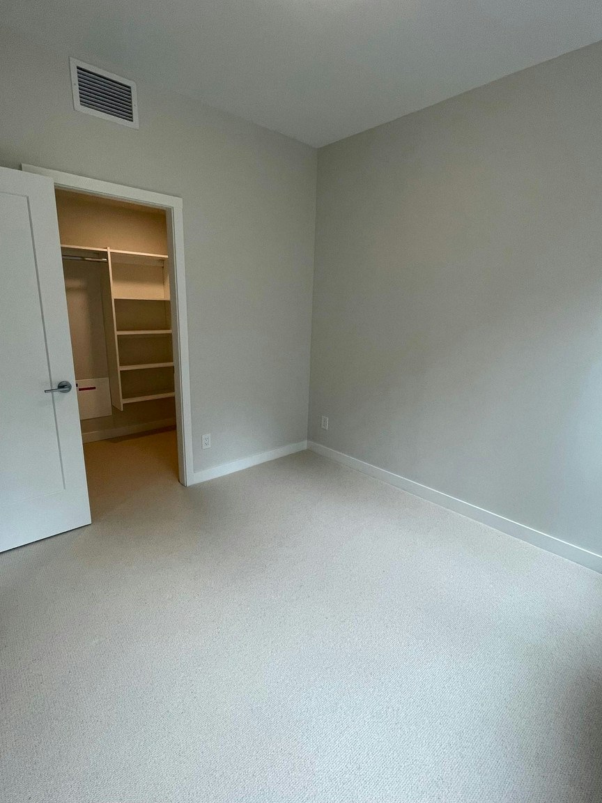 606-5608 Berton Avenue, Vancouver, BC, V6S 0M6 - 11
