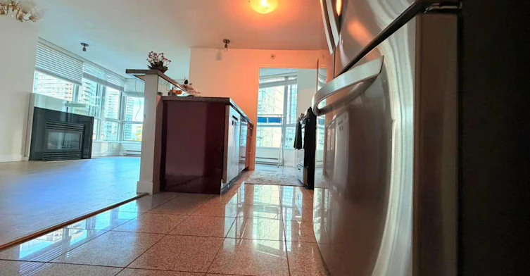 1328 West Pender Street, Vancouver, BC, V6E 4T1 - 4