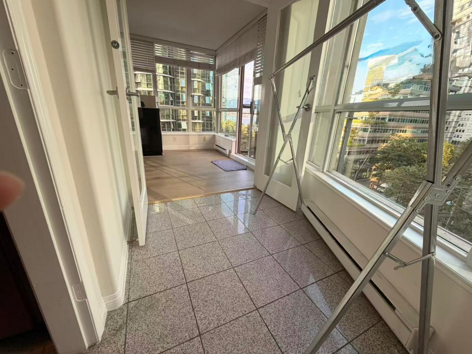 1328 West Pender Street, Vancouver, BC, V6E 4T1 - 8
