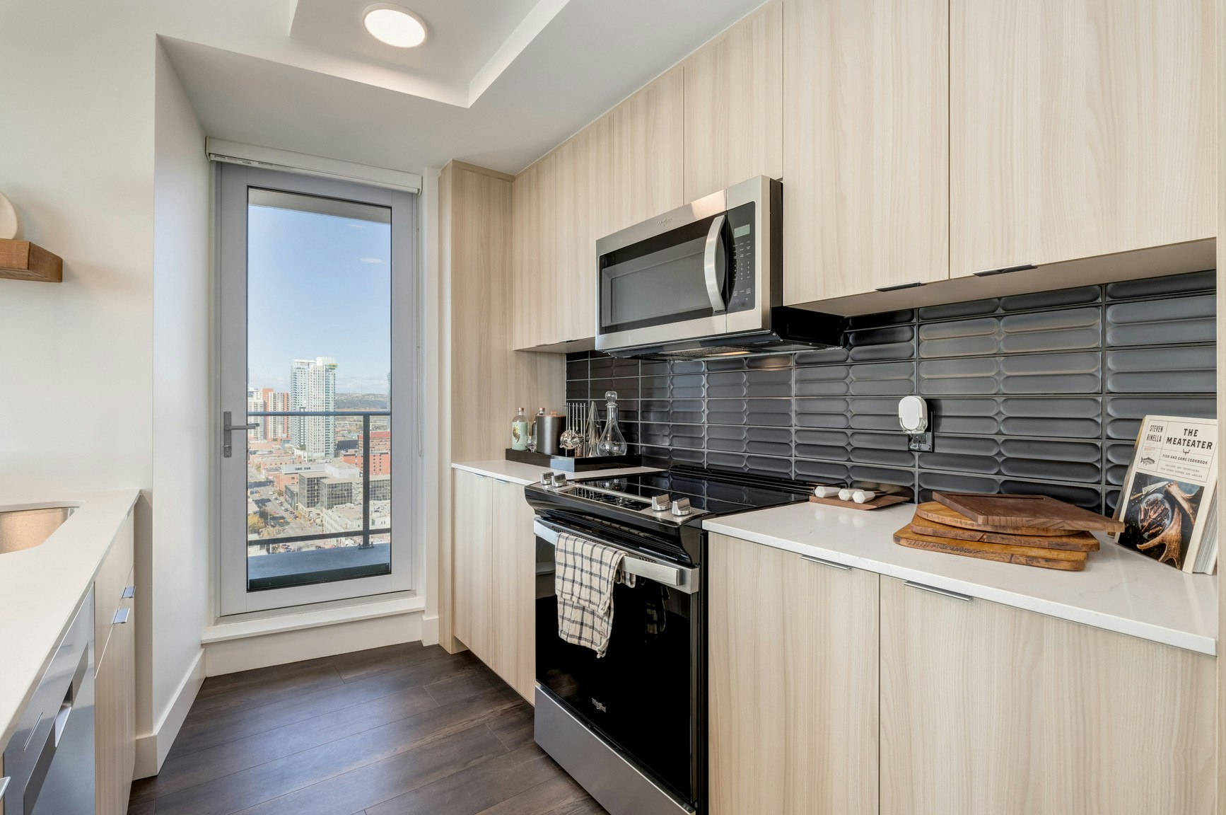 310-1111 4th Street SW, Calgary, AB, T2R 1N2 - 35
