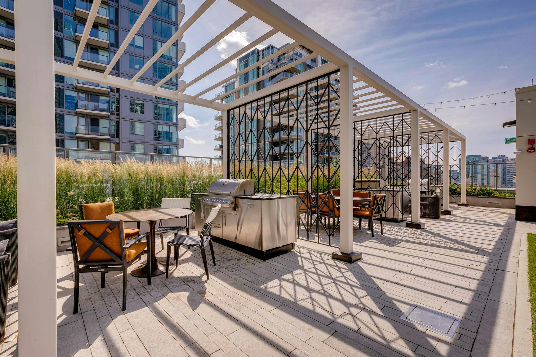310-1111 4th Street SW, Calgary, AB, T2R 1N2 - 4