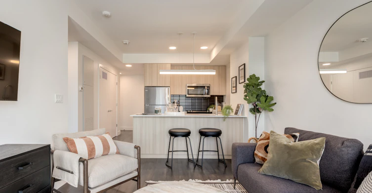 310-1111 4th Street SW, Calgary, AB, T2R 1N2 - 48