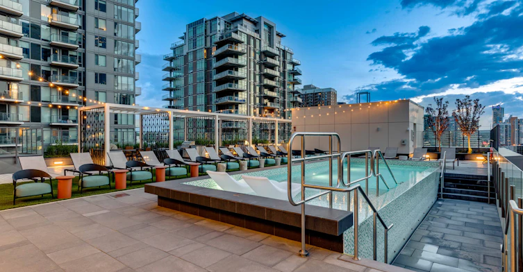 310-1111 4th Street SW, Calgary, AB, T2R 1N2 - 64