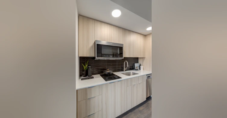 605-1111 4th Street SW, Calgary, AB, T2R 1N2 - 6