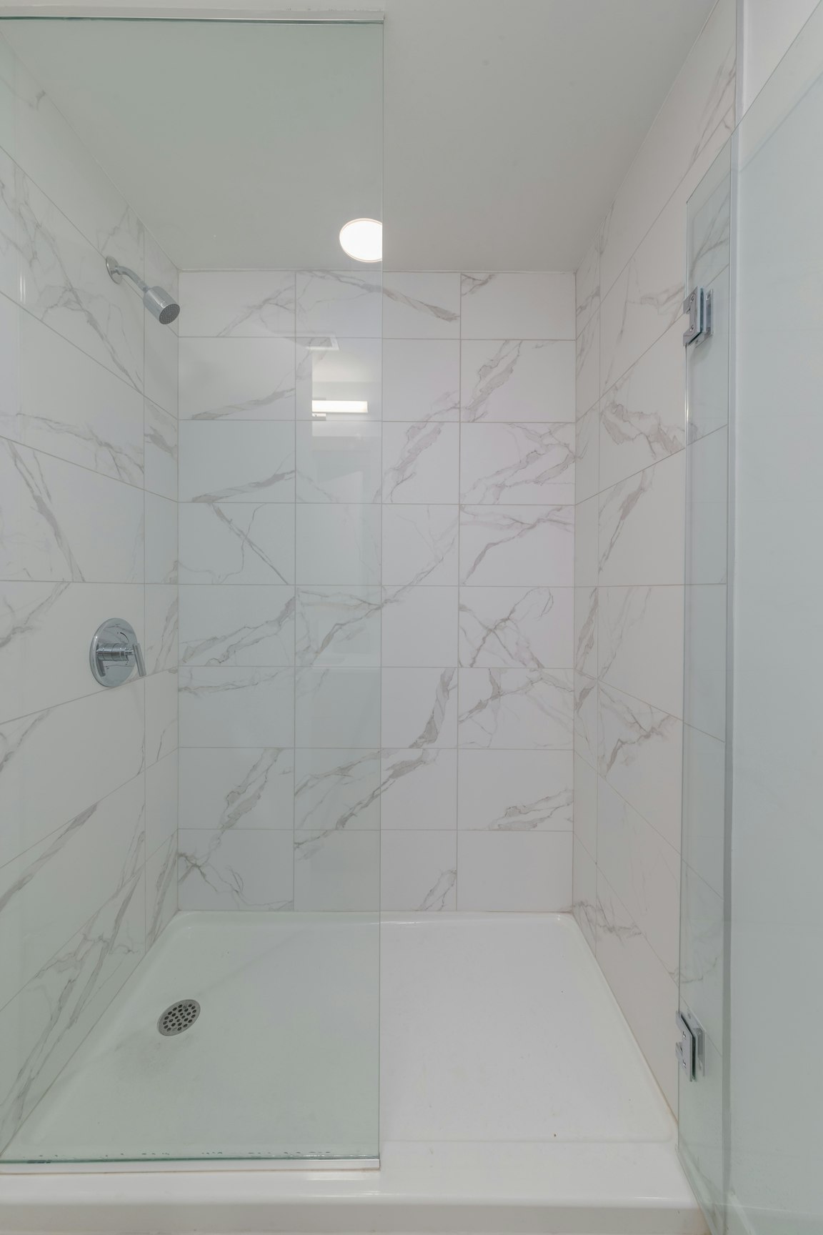 605-1111 4th Street SW, Calgary, AB, T2R 1N2 - 9