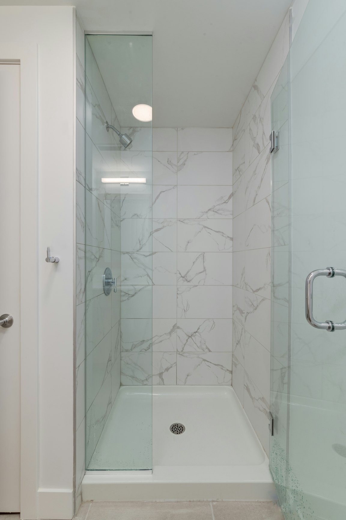 813-1111 4th Street SW, Calgary, AB, T2R 1N2 - 13