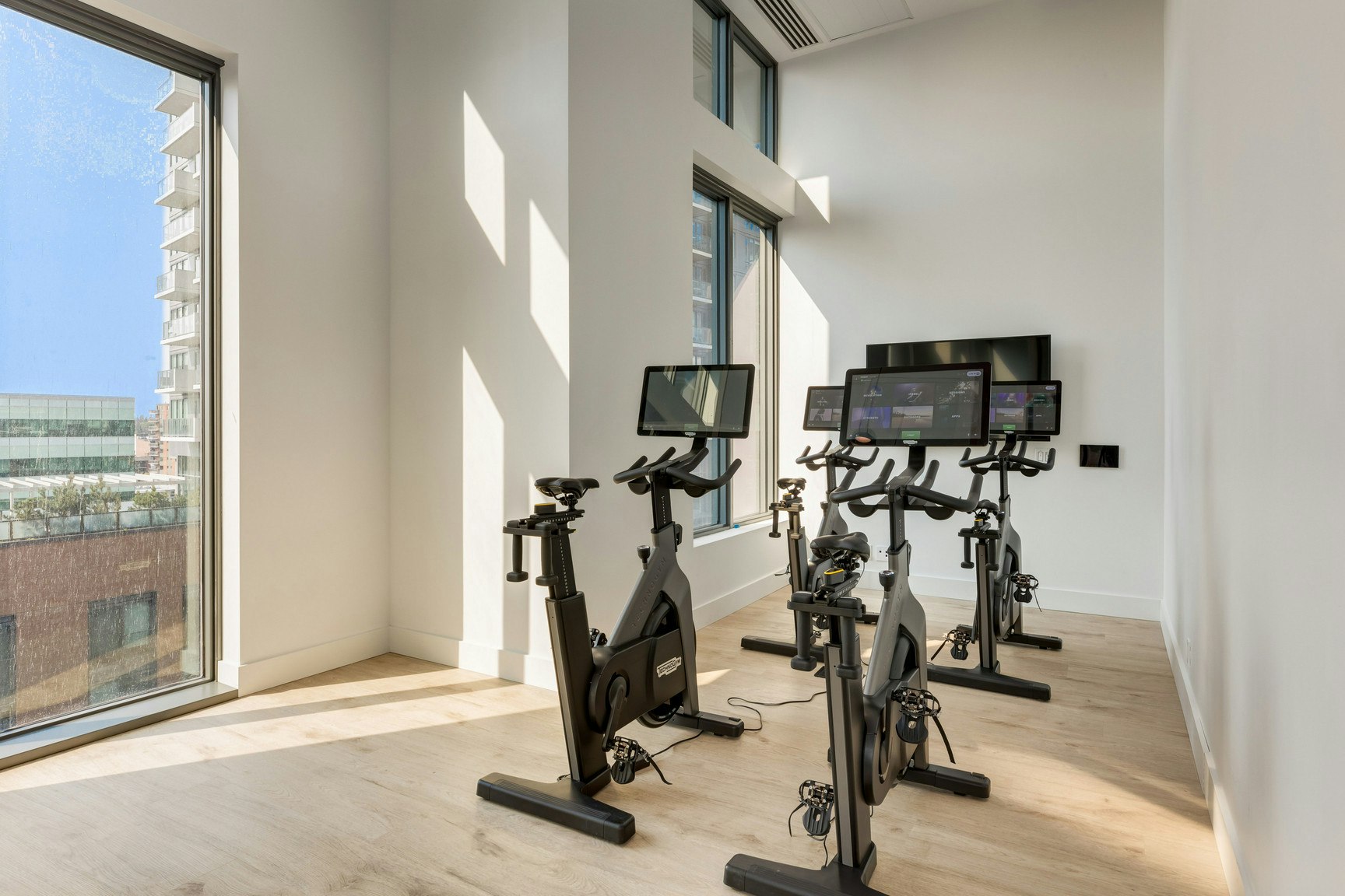 1305-1111 4th Street SW, Calgary, AB, T2R 1N2 - 9