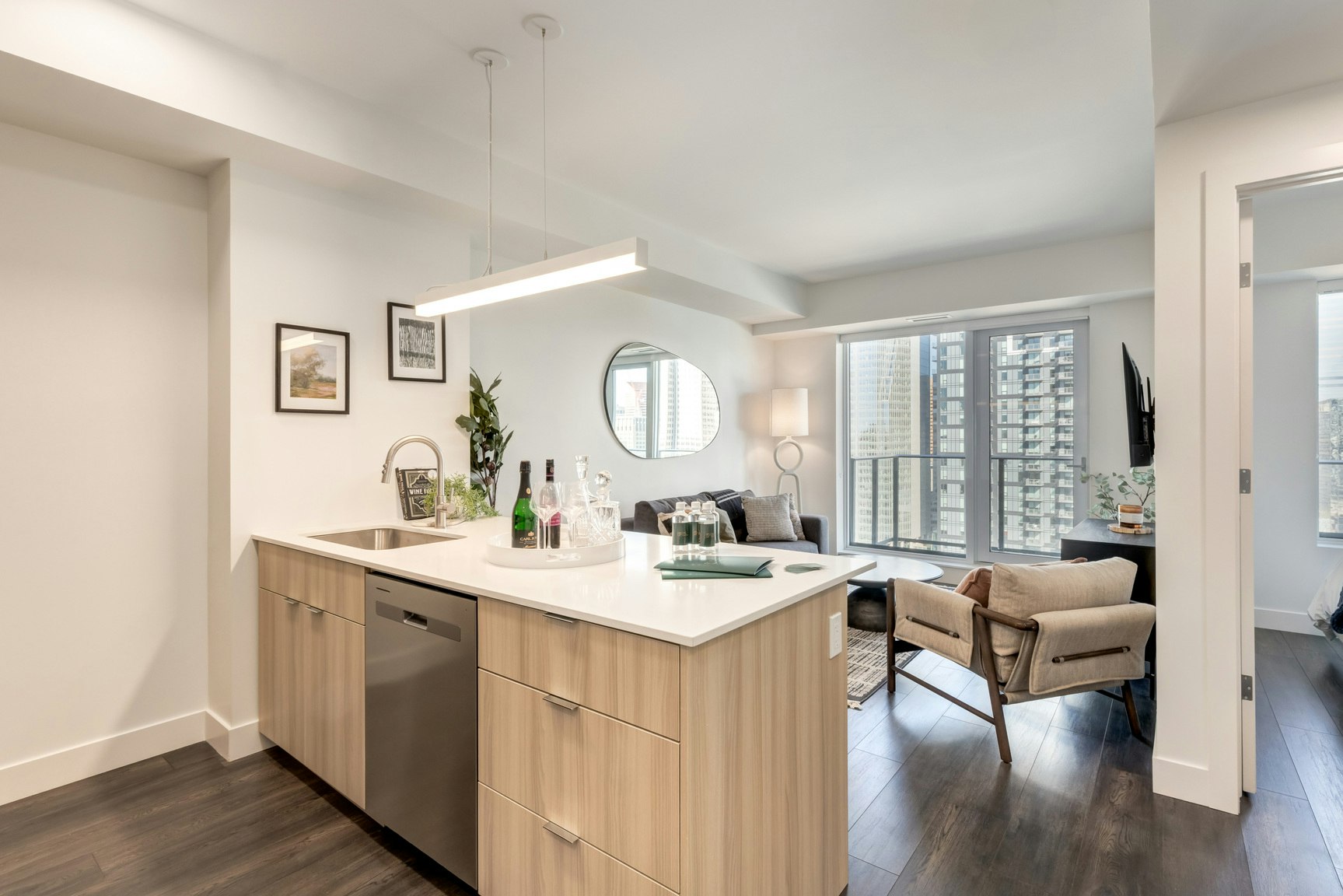 3701-1111 4th Street SW, Calgary, AB, T2R 1N2