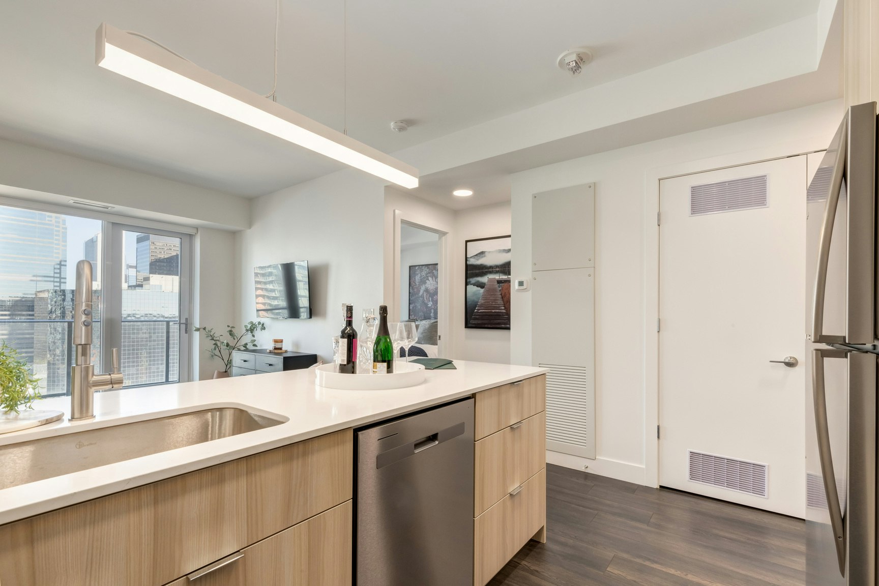 3701-1111 4th Street SW, Calgary, AB, T2R 1N2 - 5