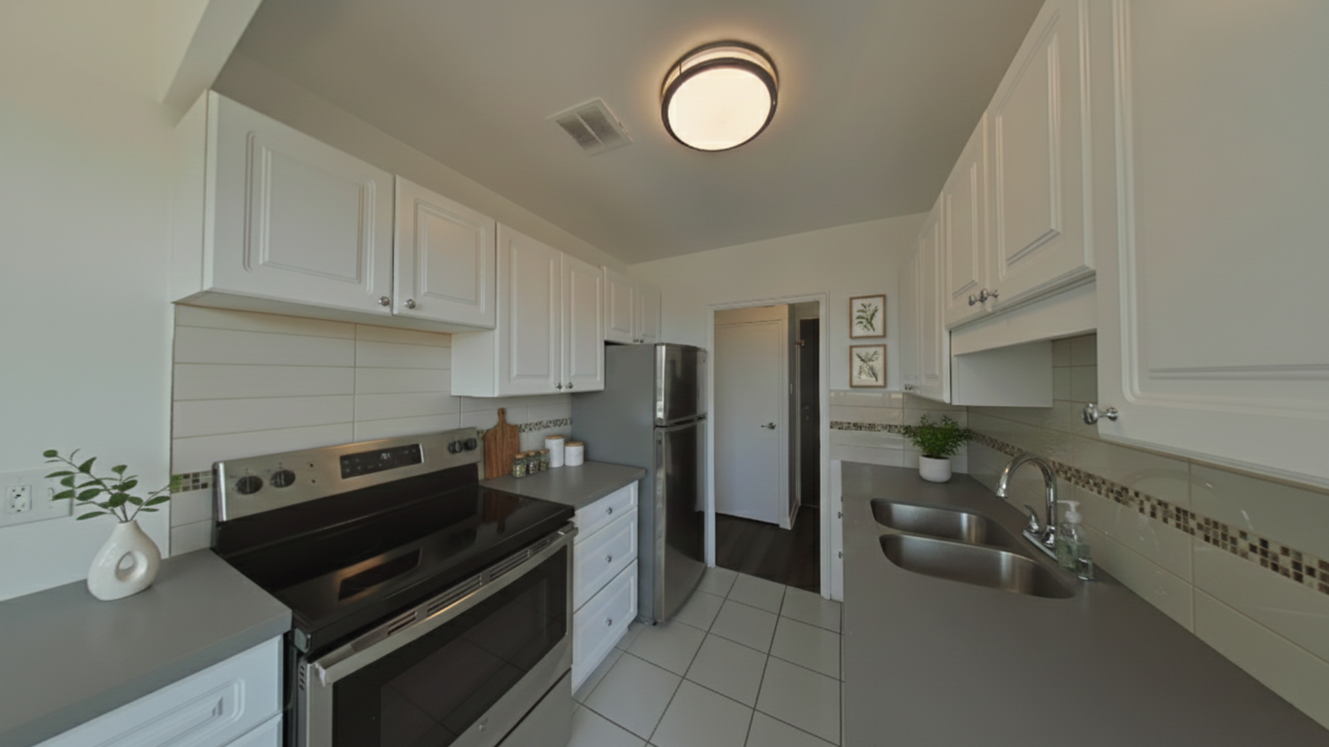 4-201-6 The Donway East, Toronto, ON, M3C 1X7 - 2