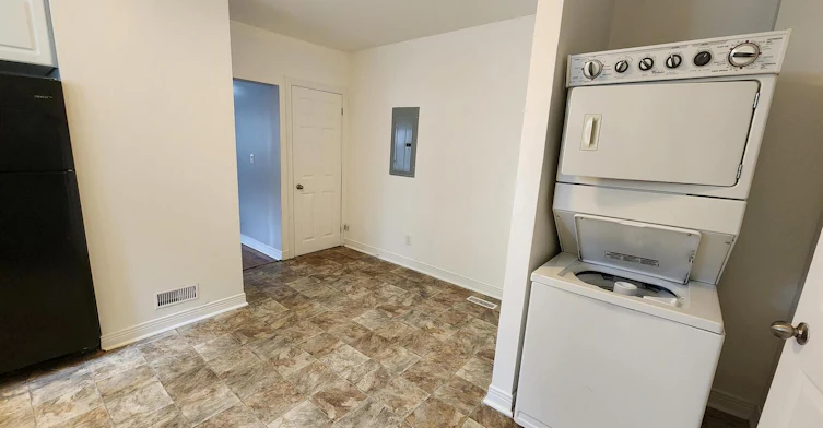 Unit 1-419 Bronson Avenue, Ottawa, ON, K1R 6J5 - 4