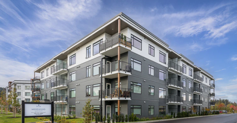 385-213-377 South Moilliet Street, Parksville, BC, V9P 0H2