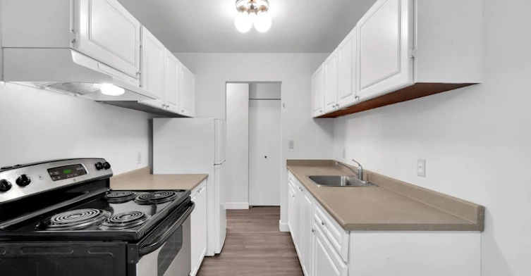 8200 Park Road, Richmond, BC, V6Y 2Y8 - 12