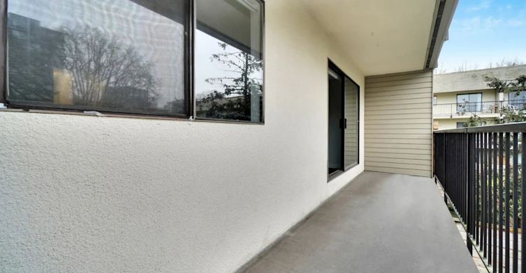 8200 Park Road, Richmond, BC, V6Y 2Y8 - 10