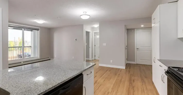 205-16517 55 Street NW, Edmonton, AB, T5Y 3K8 - 7