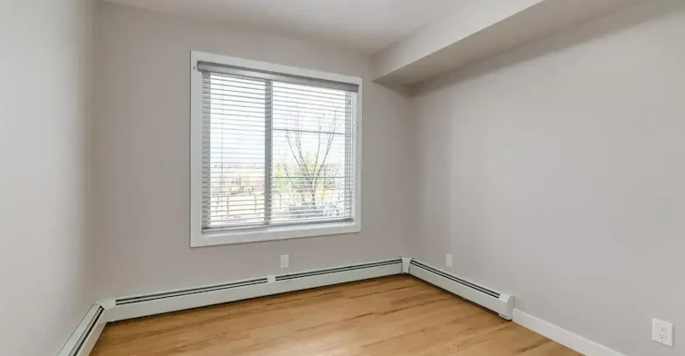 205-16517 55 Street NW, Edmonton, AB, T5Y 3K8 - 12
