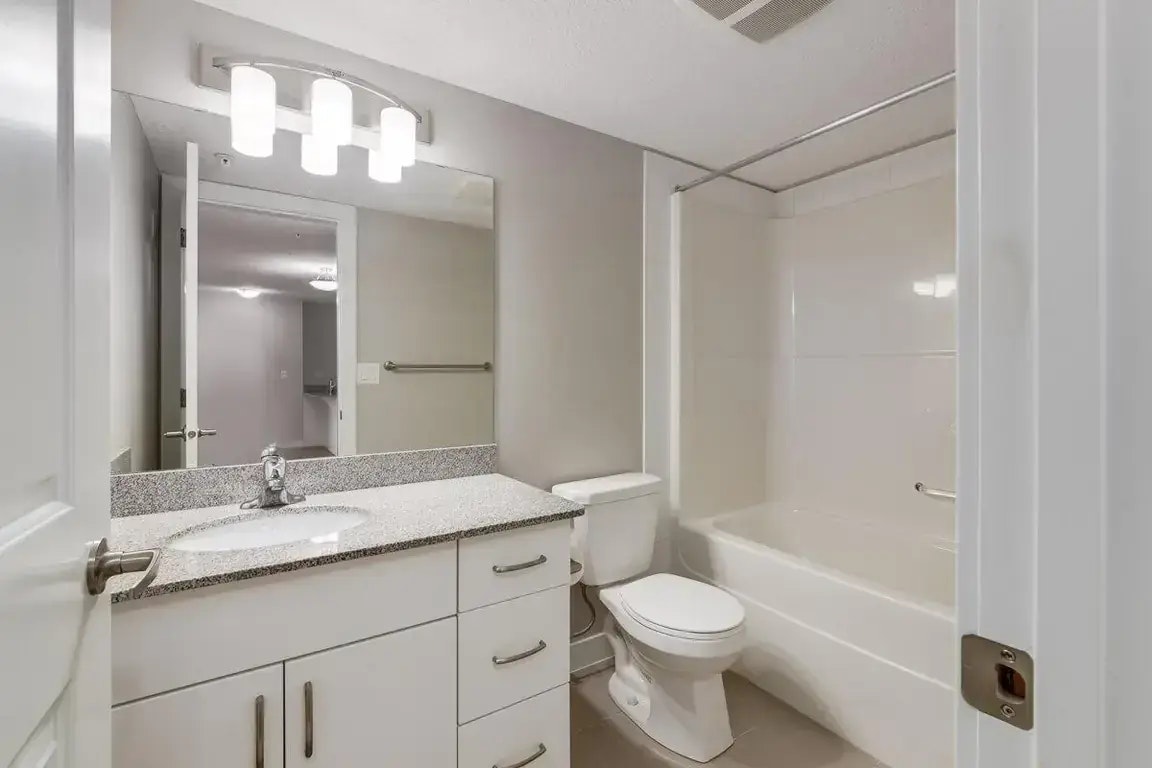 205-16517 55 Street NW, Edmonton, AB, T5Y 3K8 - 17
