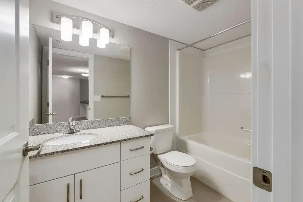 221-16517 55 Street NW, Edmonton, AB, T5Y 3K8 - 17